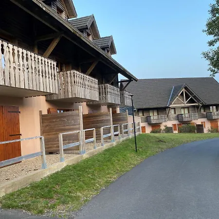Ressourcez-vous Au Bois De La Reine Plusieurs Du 4 Personnes 1 Au 8 Personnes En Duplex 3 Appartement Super-Besse