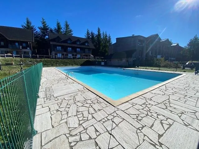 Appartement Ressourcez-vous Au Bois De La Reine Plusieurs Du 4 Personnes 1 Au 8 Personnes En Duplex 3 Super-Besse